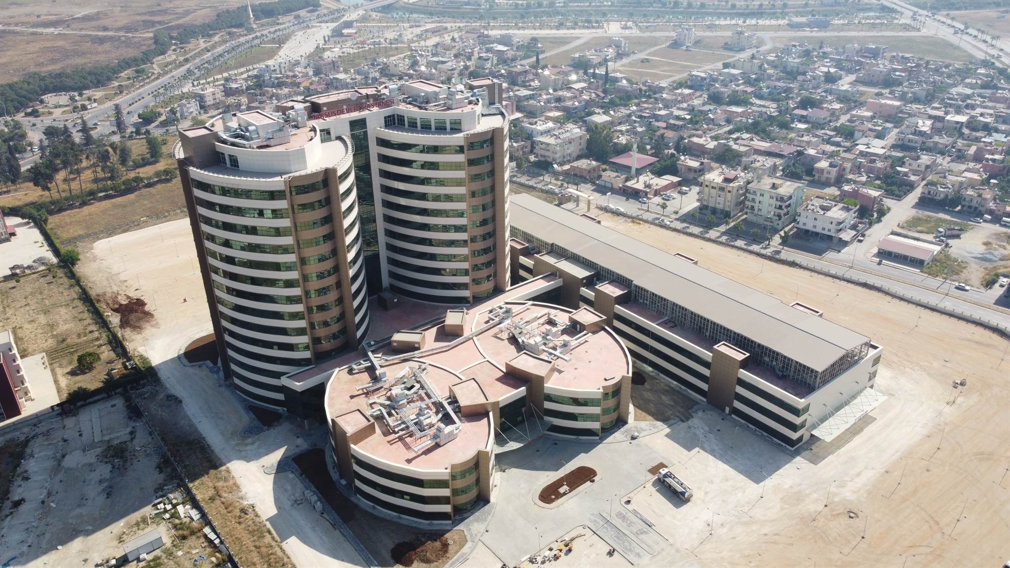 Kamusal Alanlarda Modern Mimari: Belediyeler ve Kamu Binalarında Yeni Yaklaşımlar